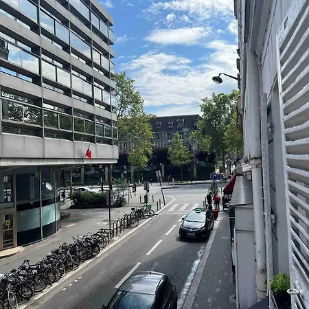 « le Jardin Du Luxembourg » Apartment